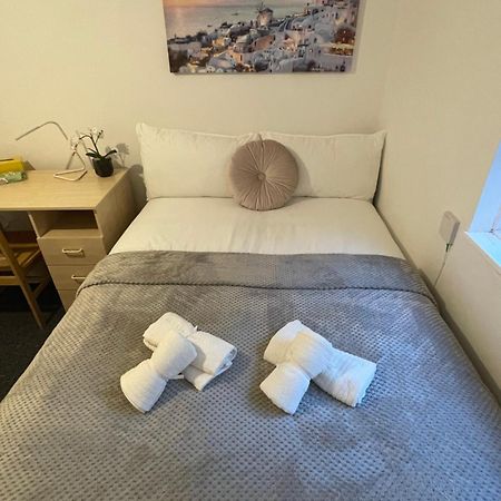 Lovely Triple And Quadruple Rooms In Euston & Square In Central London Eksteriør billede