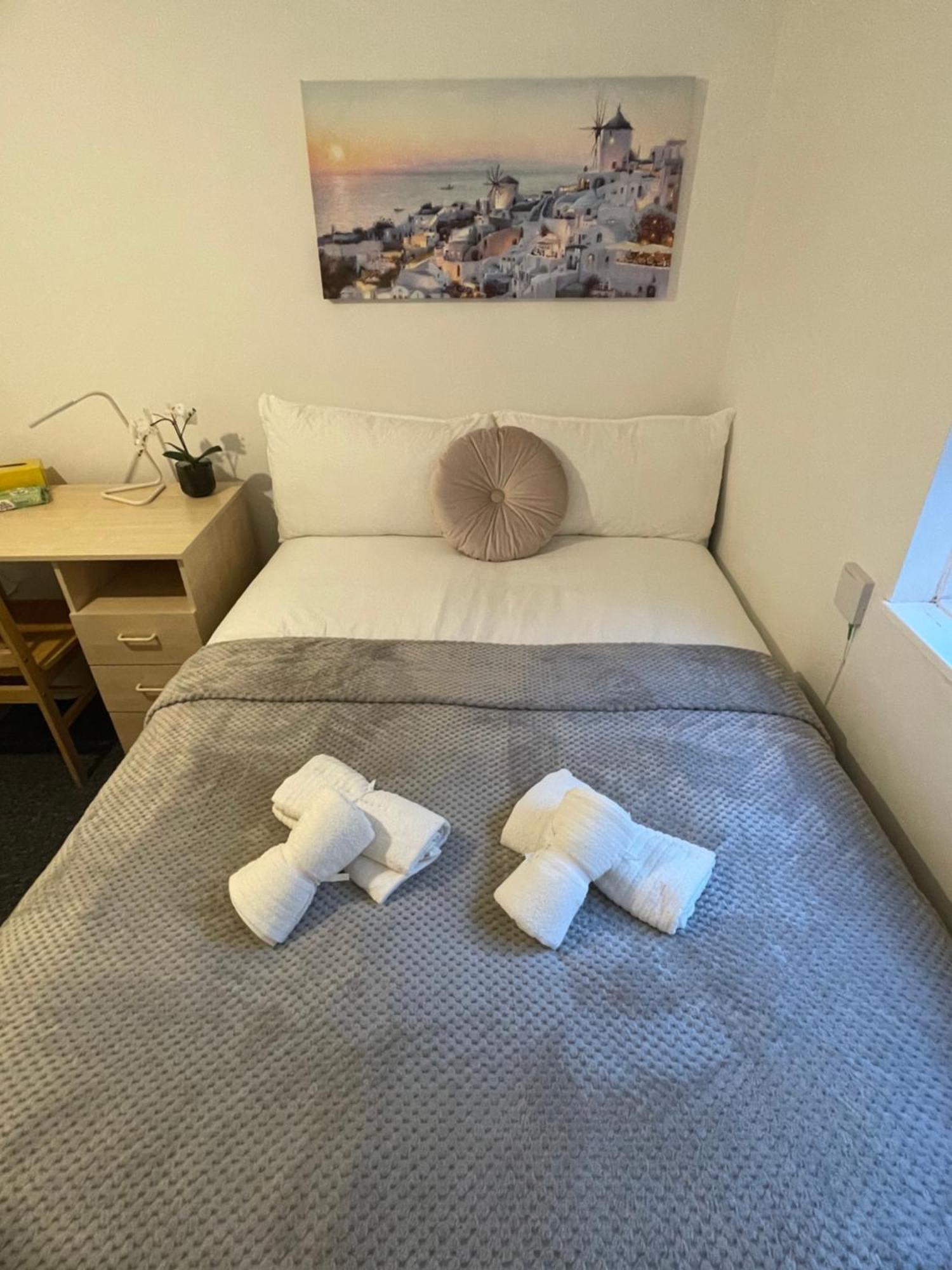 Lovely Triple And Quadruple Rooms In Euston & Square In Central London Eksteriør billede