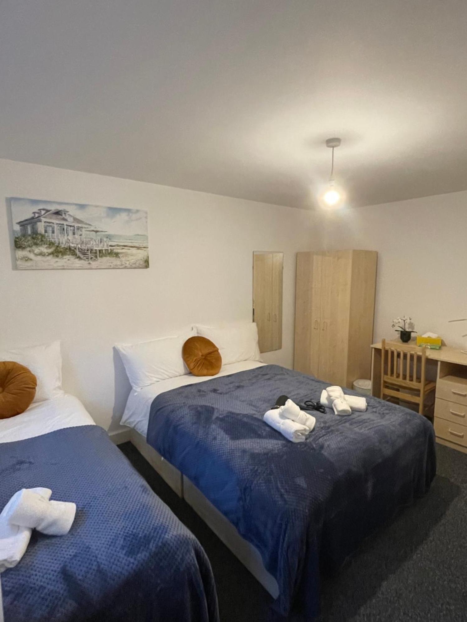Lovely Triple And Quadruple Rooms In Euston & Square In Central London Eksteriør billede